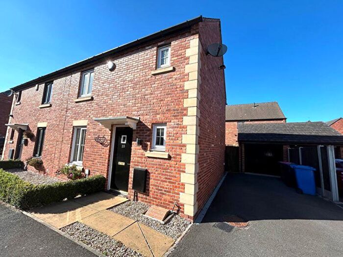 3 Bedroom Semi-Detached House To Rent In Kilcoby Avenue, Manchester, M27