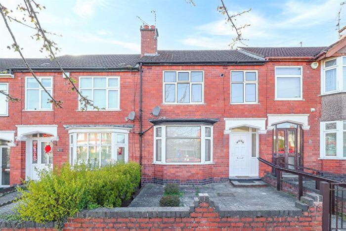 3 Bedroom Terraced House To Rent In Queen Isabels Avenue, Coventry, CV3