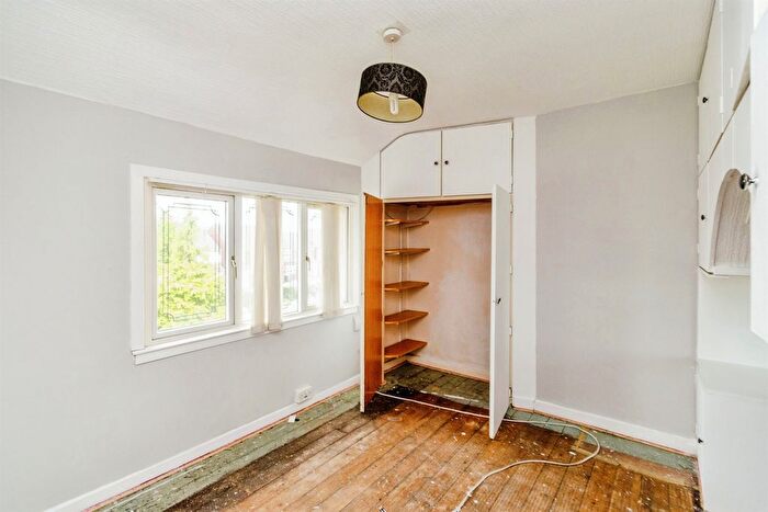 2 Bedroom End Of Terrace House For Sale In Bilston Lane, Willenhall, WV13
