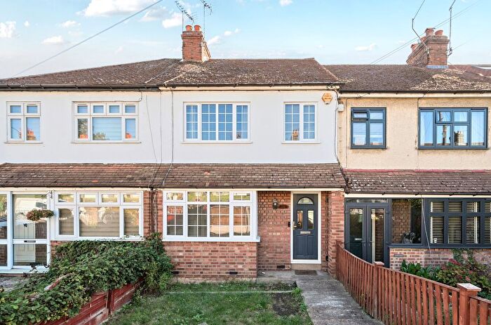 3 Bedroom Terraced House For Sale In Main Road, Sutton At Hone, Dartford, Kent, DA4