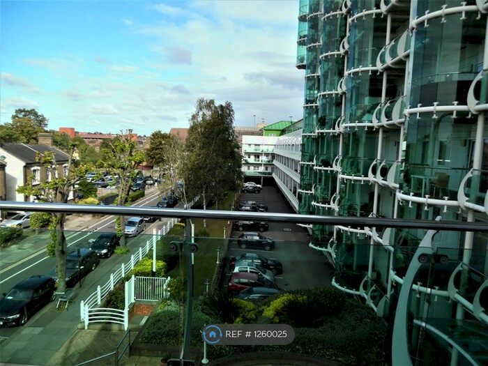 1 Bedroom Flat To Rent In Tower Point, Enfield EN2