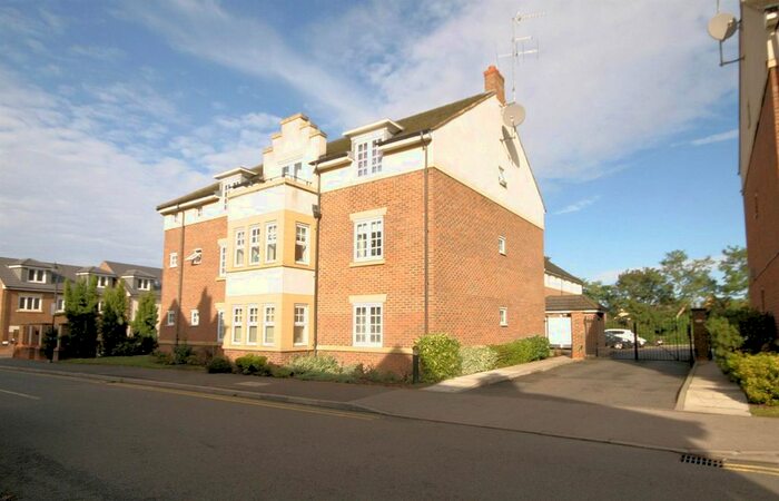 2 Bedroom Flat To Rent In The Hawthorns, Flitwick, Bedford, MK45