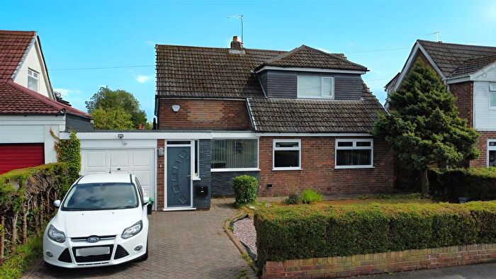 3 Bedroom Detached House For Sale In Stuart Crescent, Billinge, Wigan, WN5
