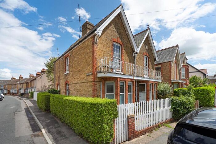 1 Bedroom Flat For Sale In Saddleton Road, Whitstable, CT5