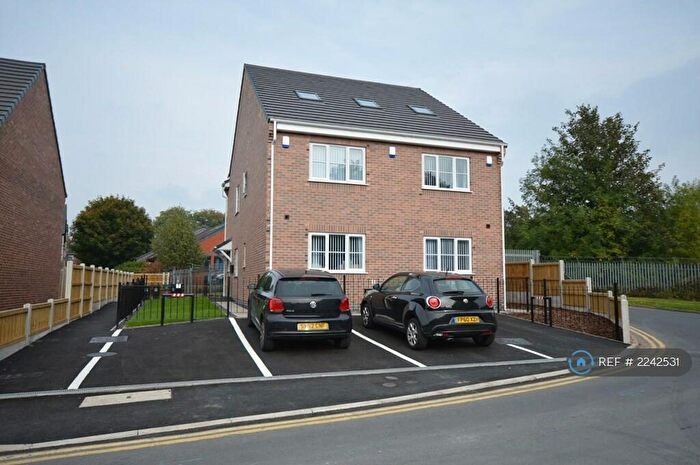 2 Bedroom Flat To Rent In Lyme Valley Road, Newcastle, ST5