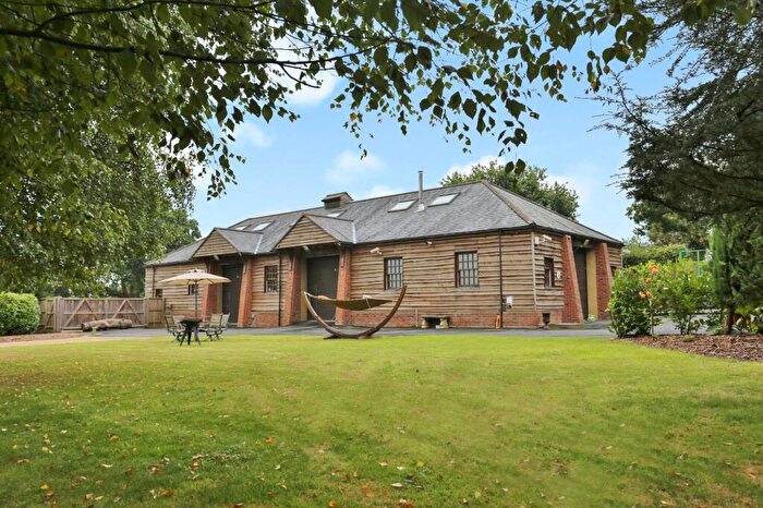 2 Bedroom Barn For Sale In Trampers Lane, North Boarhunt, PO17