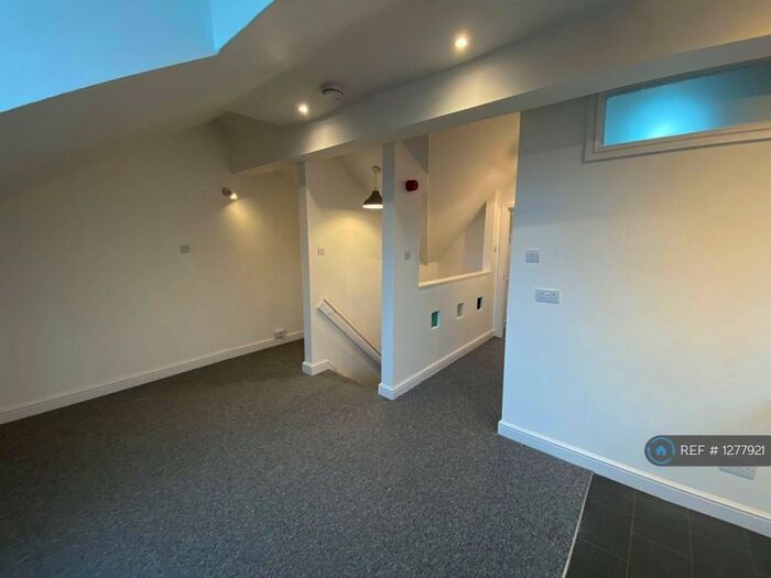 1 Bedroom Flat To Rent In Station Road, Langley Mill, Nottingham, NG16