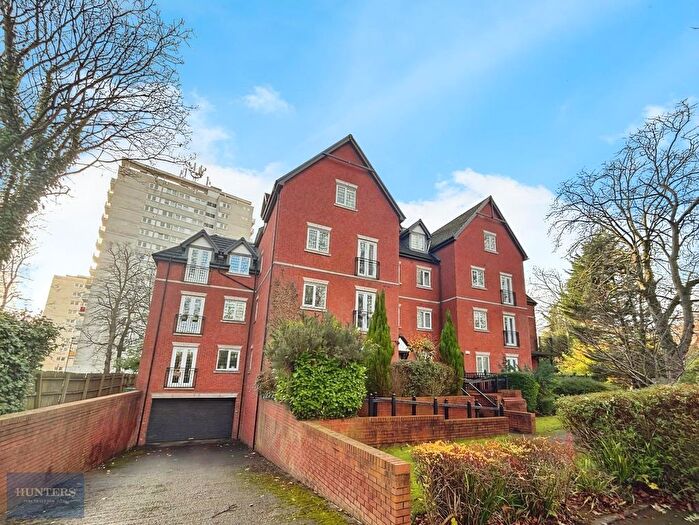 2 Bedroom Flat For Sale In Abbey Road, Harborne, Birmingham, B17