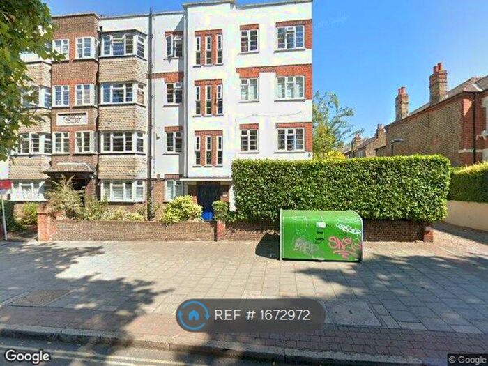 2 Bedroom Flat To Rent In Howard Court, London, SE15