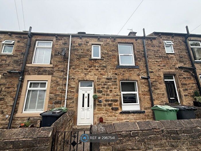 2 Bedroom Terraced House To Rent In Oxford Road, Cleckheaton, BD19