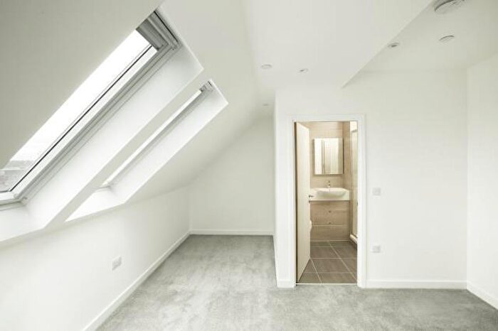 1 Bedroom Apartment To Rent In Bracknell, Berkshire, RG12