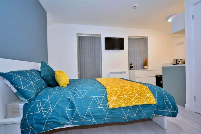 1 Bedroom Flat To Rent In Southfield Road, Middlesbrough, TS1