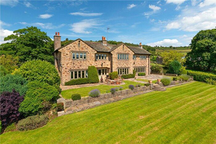 6 Bedroom Detached House For Sale In Main Street, Farnhill, Keighley, North Yorkshire, BD20