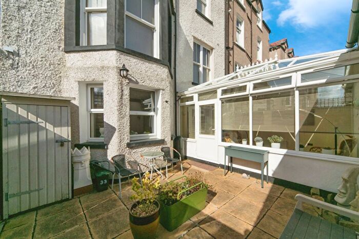 2 Bedroom Flat For Sale In Abbey Road, Llandudno, Conwy, LL30