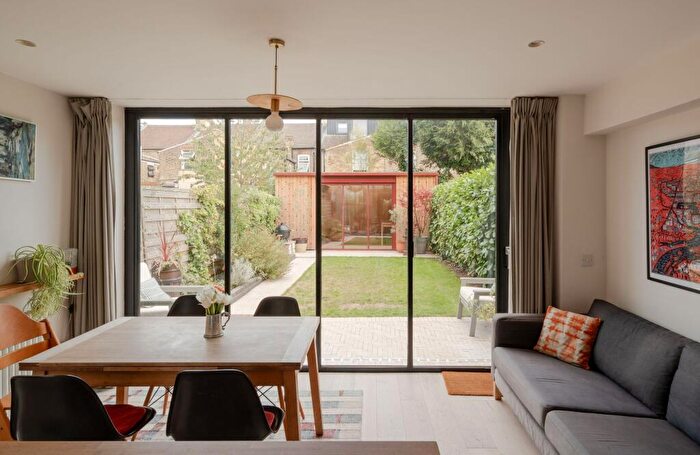 5 Bedroom Terraced House For Sale In St. Mary's Road, Leyton, London, E10