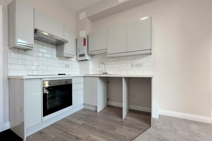 1 Bedroom Flat To Rent In Southbourne, BH6