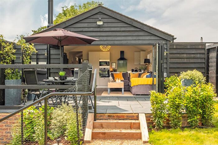 2 Bedroom Detached House To Rent In Ockley Road, Ewhurst, Cranleigh, GU6