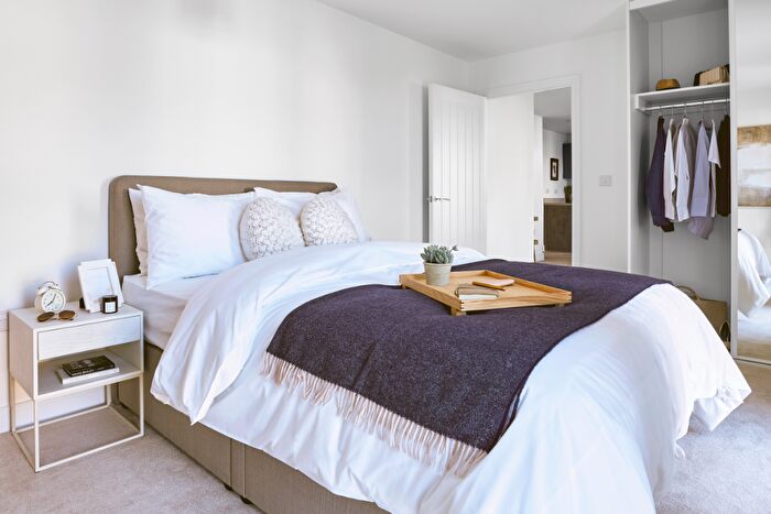 3 Bedroom Apartment To Rent In Wharf Road, Chelmsford, Essex, CM2