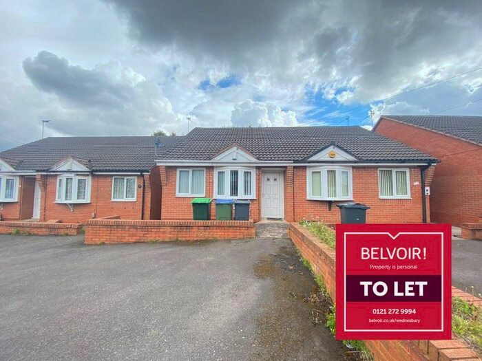 2 Bedroom Bungalow To Rent In Cophall Street, Tipton DY4