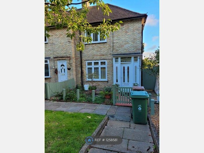 2 Bedroom End Of Terrace House To Rent In Connington Crescent, London E4
