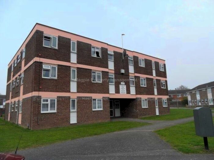 2 Bedroom Flat To Rent In Mallard Lane, St Neots, PE19