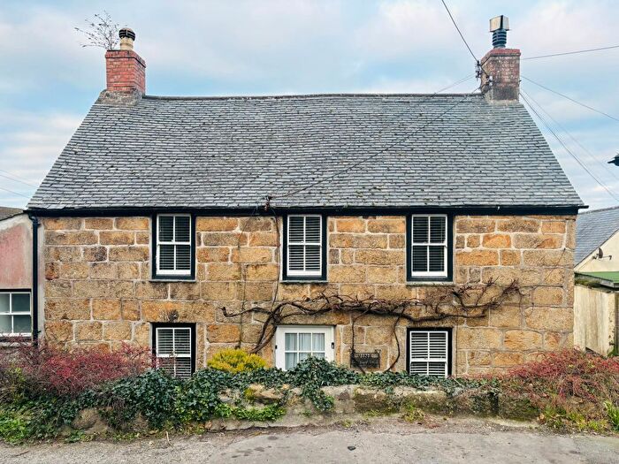 2 Bedroom Cottage To Rent In Trewarveneth Street, Newlyn, Penzance, TR18