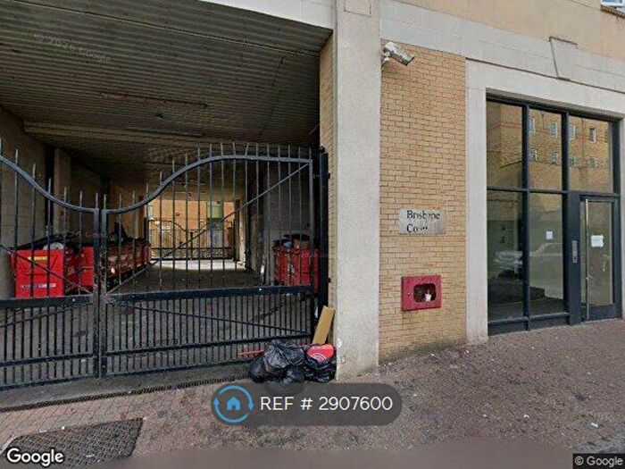 1 Bedroom Flat To Rent In Brisbane Court, Slough, SL1