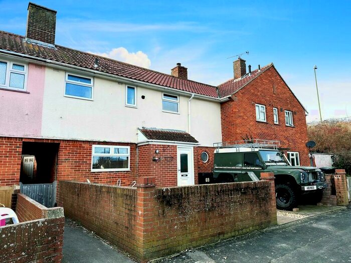 3 Bedroom Terraced House To Rent In Montgomery Road, Gosport, PO13