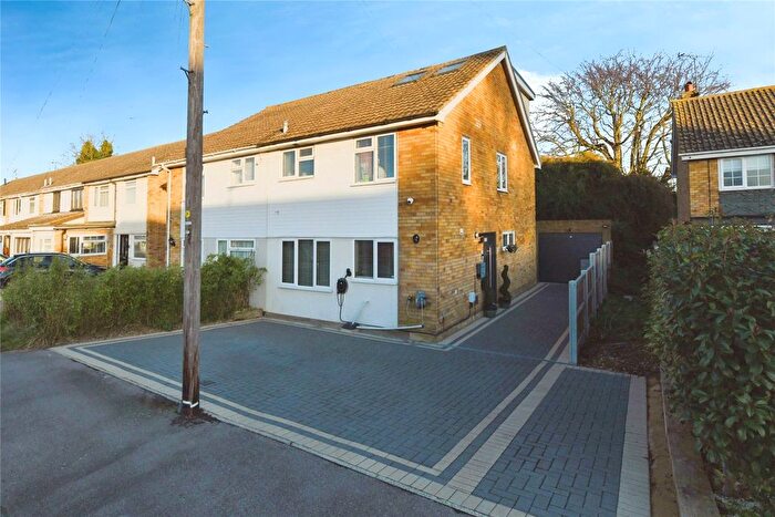 4 Bedroom Semi Detached House For Sale In Dukes Avenue, Southminster, Essex, CM0