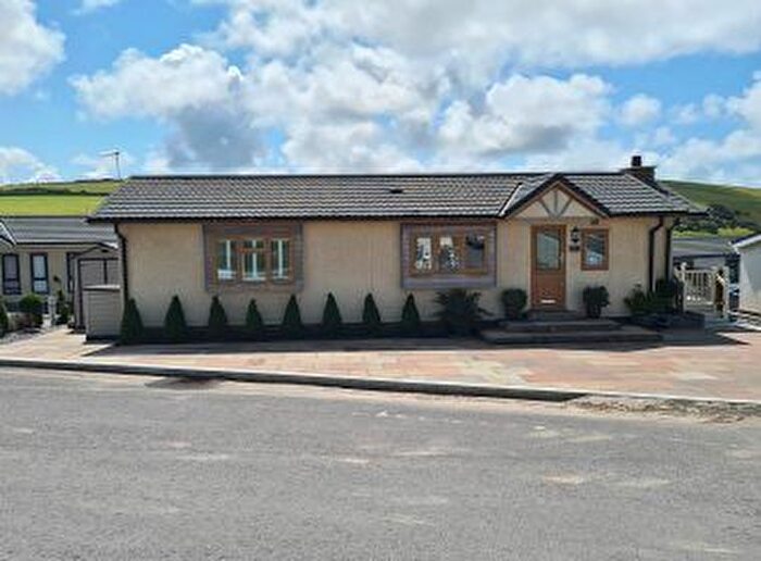 2 Bedroom Mobile/park Home For Sale In Woolacombe Station Road, Woolacombe, EX34
