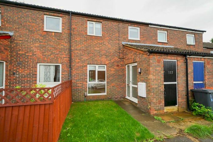 3 Bedroom Property To Rent In Meadow Way, Leighton Buzzard, LU7