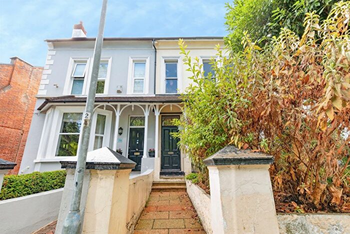 1 Bedroom Flat For Sale In Upper Park Road, St. Leonards-On-Sea, TN37