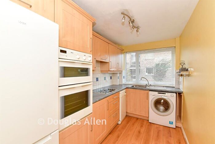 2 Bedroom Flat For Sale In Winston Close, Romford, Essex, RM7