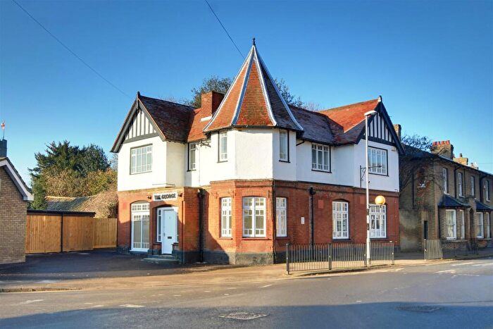 1 Bedroom Apartment To Rent In High Street, Somersham, PE28