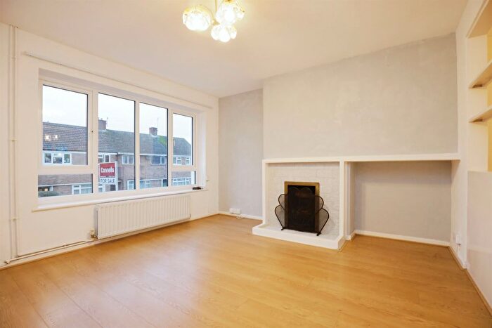 3 Bedroom End Of Terrace House For Sale In Bromwich Road, Hillmorton, Rugby, CV21