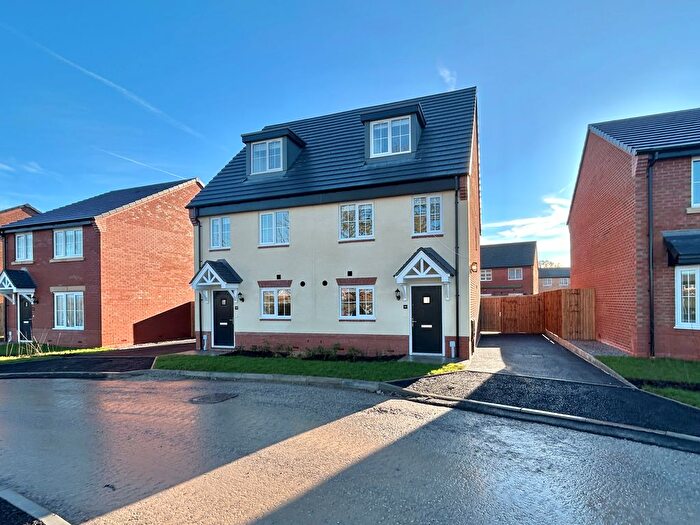 3 Bedroom Semi-Detached House To Rent In Tamerlane Road, Crewe, CW1