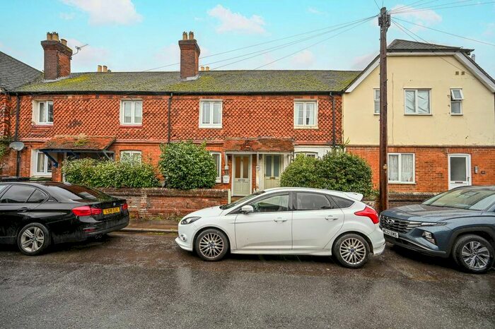2 Bedroom Terraced House To Rent In Weyside Road, Stoughton, Guildford, GU1