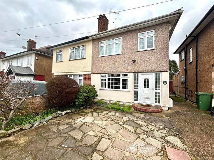 3 Bedroom Semi Detached House To Rent In Adelphi Crescent, North Hayes, UB4