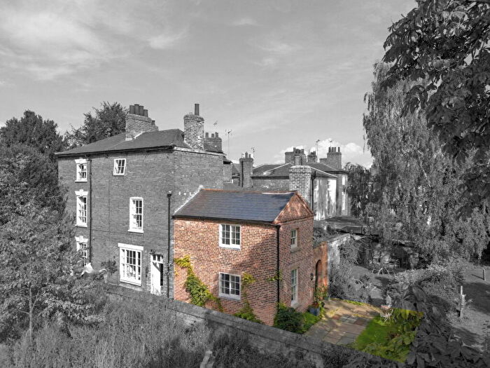 1 Bedroom Maisonette For Sale In Minster Views And Garden Space At A Westgate, Southwell, NG25