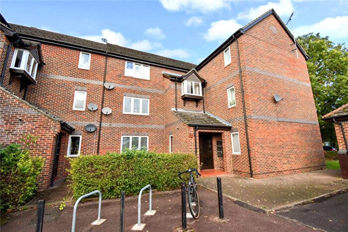 1 Bedroom Apartment To Rent In Wensum Drive, Didcot, Oxfordshire, OX11