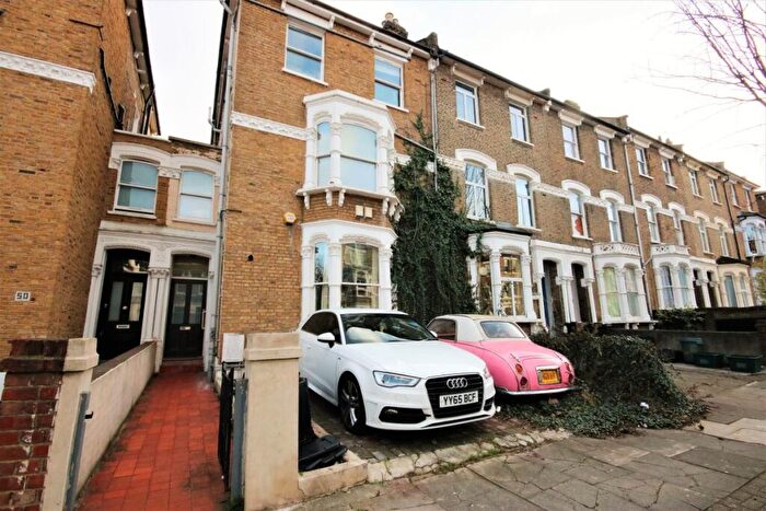 2 Bedroom Flat To Rent In Freegrove Road, N7