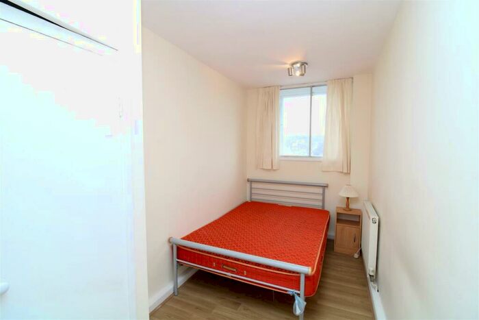 2 Bedroom Apartment To Rent In Goldstone Villas, Hove, BN3