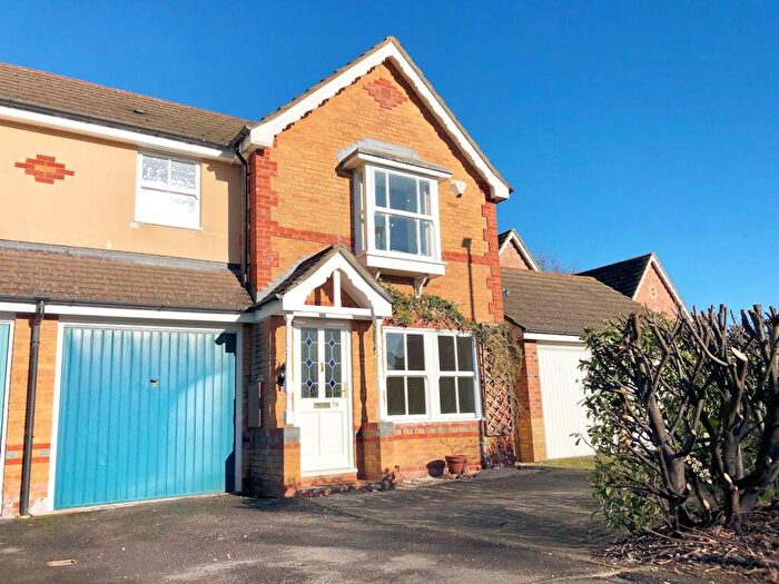 3 Bedroom Semi-Detached House To Rent In Finham Brook, Didcot, Oxfordshire, OX11