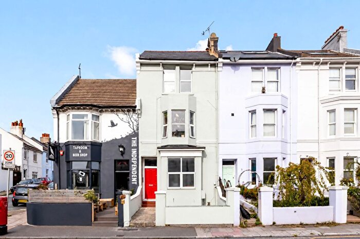 2 Bedroom Flat For Sale In Queens Park Road, Brighton, BN2