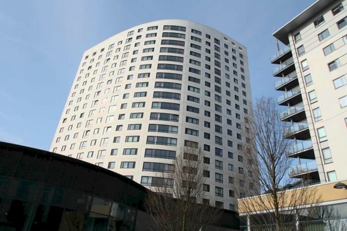 1 Bedroom Flat To Rent In Clarence House, The Boulevard, LS10