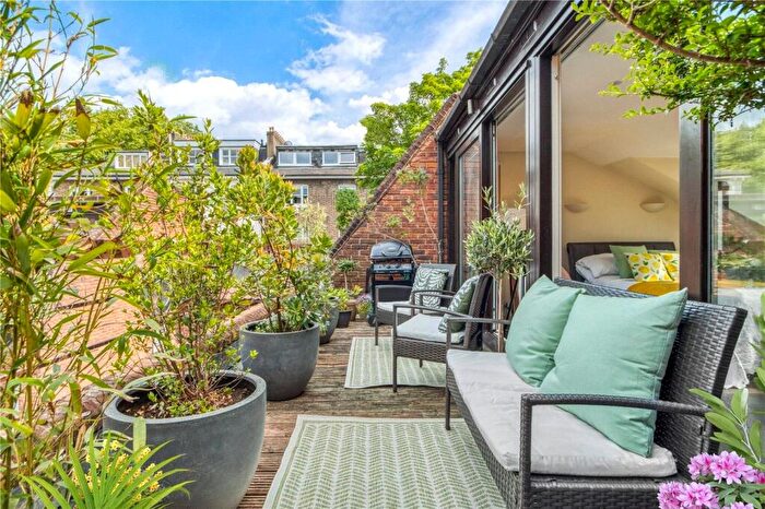 4 Bedroom House For Sale In Belsize Mews, Belsize Village, Belsize Park, London, NW3
