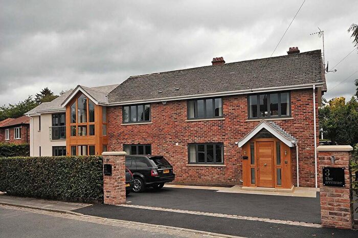 2 Bedroom Apartment To Rent In The Avenue, Alderley Edge, SK9