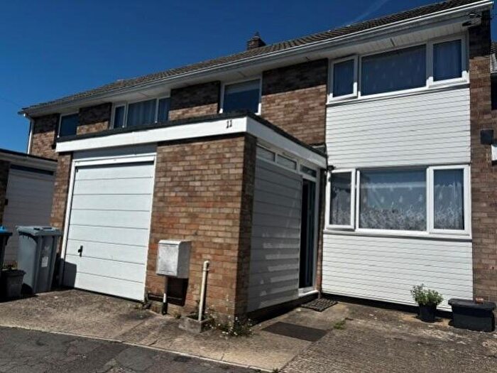 3 Bedroom Terraced House To Rent In Hill View, Carterton, OX18