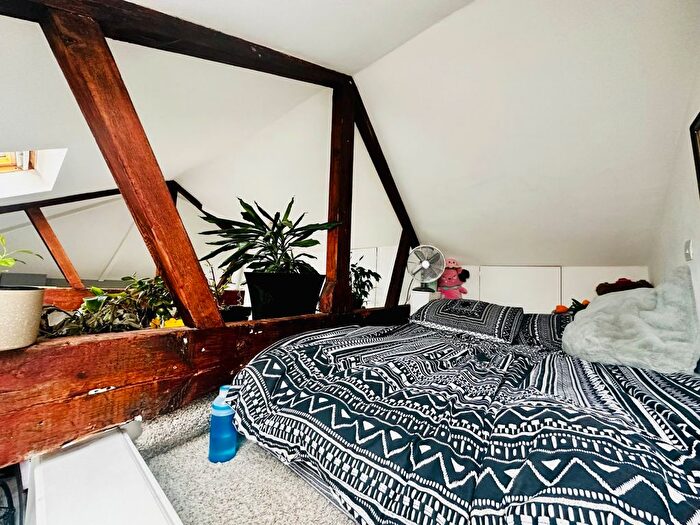 1 Bedroom Flat To Rent In Church Street, Southampton, Hampshire, SO15