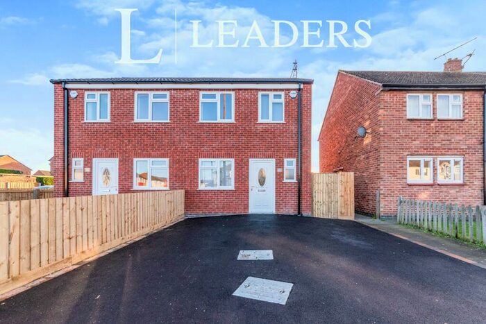 3 Bedroom Semi-Detached House To Rent In Philip Road, Newark, NG24